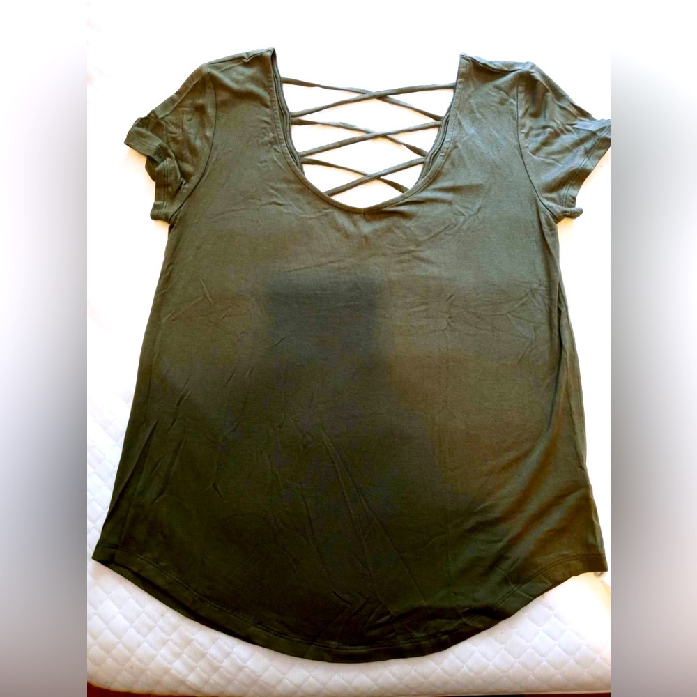 Aeropostale gray top S